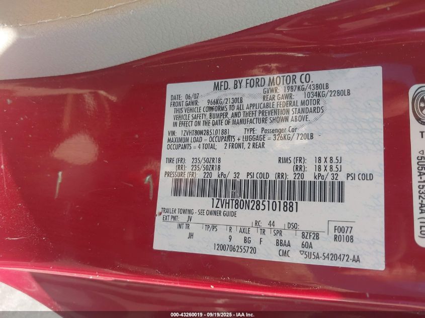 2008 Ford Mustang V6 Deluxe/V6 Premium VIN: 1ZVHT80N285101881 Lot: 43260019