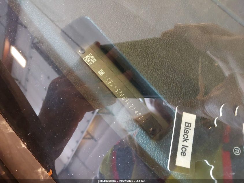 2009 Saturn Aura Xe VIN: 1G8ZS57B69F214615 Lot: 43260082