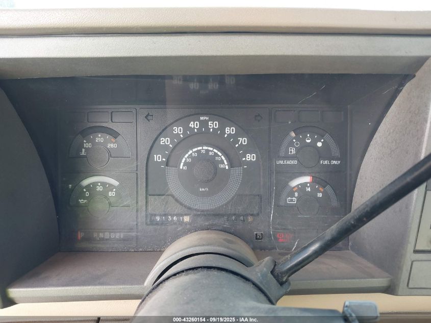 1989 Chevrolet Gmt-400 K2500 VIN: 1GCFK24K9KE242271 Lot: 43260154