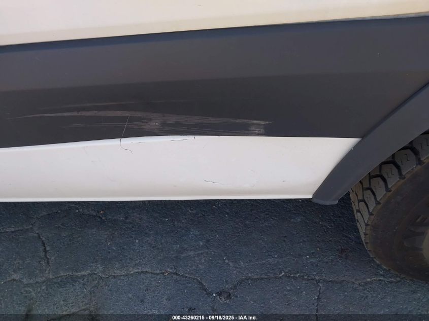 2011 Mercedes-Benz Sprinter 2500 High Roof VIN: WD3PE8CB3B5572157 Lot: 43260215