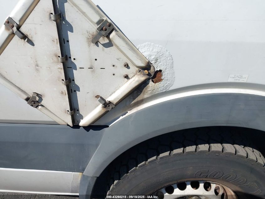 2011 Mercedes-Benz Sprinter 2500 High Roof VIN: WD3PE8CB3B5572157 Lot: 43260215