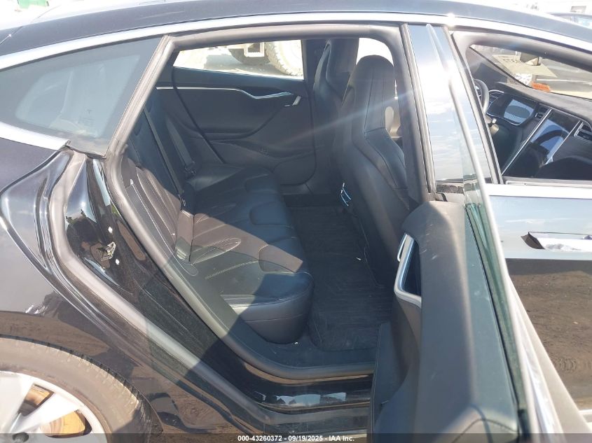 2015 Tesla Model S 70D/85D/P85D VIN: 5YJSA1E24FF115586 Lot: 43260372