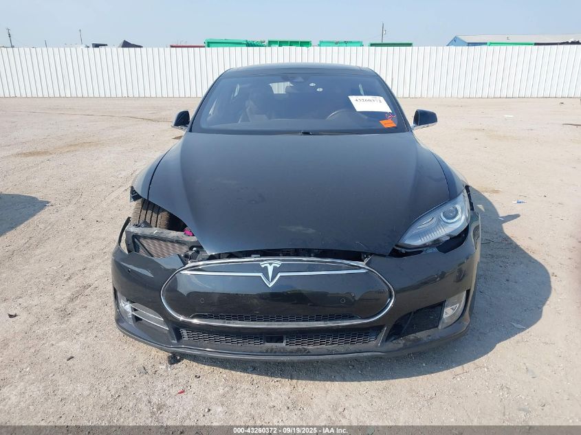 2015 Tesla Model S 70D/85D/P85D VIN: 5YJSA1E24FF115586 Lot: 43260372