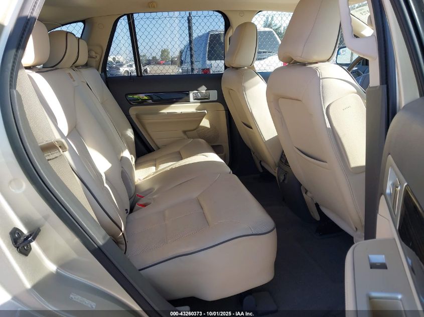 2010 Lincoln Mkx VIN: 2LMDJ6JC5ABJ07944 Lot: 43260373