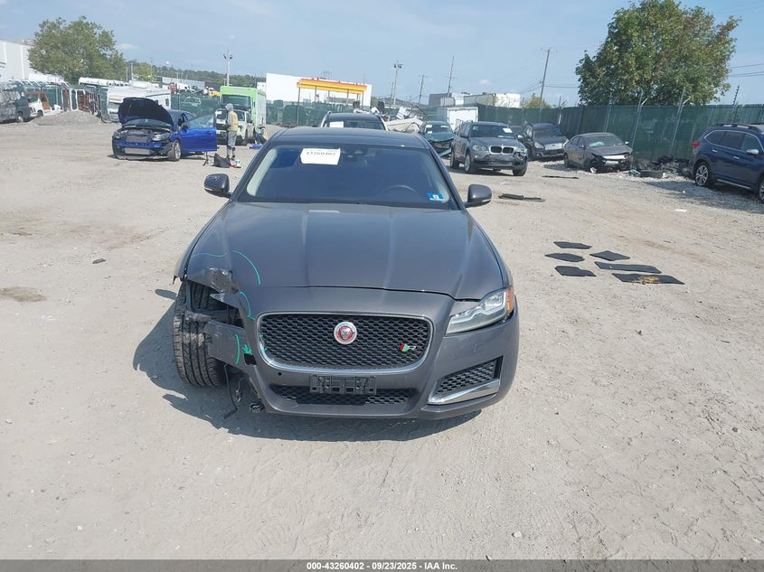 2016 JAGUAR XF 35T PREMIUM - SAJBD4BV3GCY24372