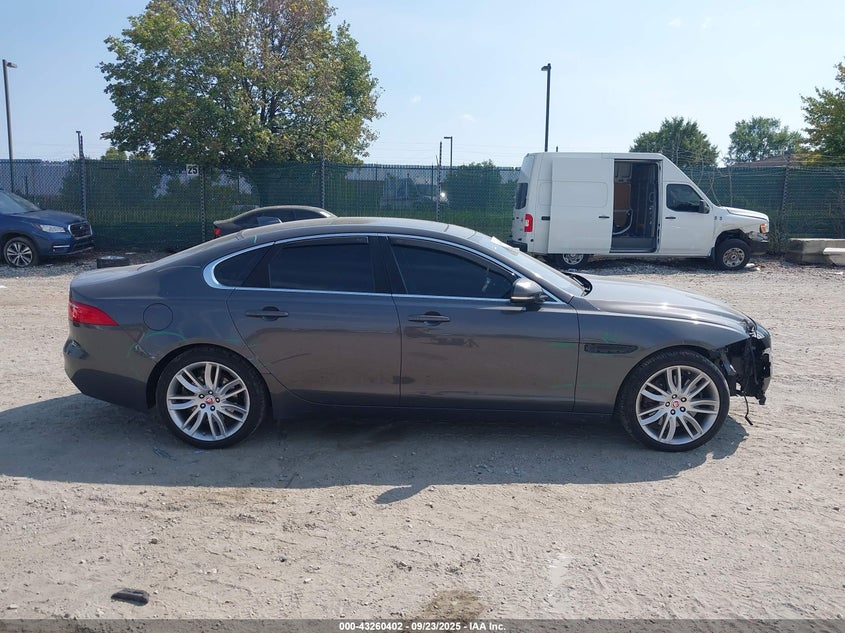 2016 JAGUAR XF 35T PREMIUM - SAJBD4BV3GCY24372