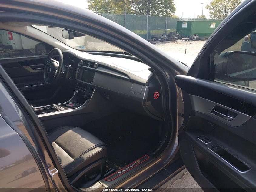 2016 JAGUAR XF 35T PREMIUM - SAJBD4BV3GCY24372