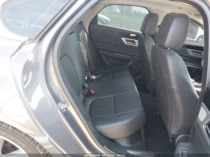 2016 JAGUAR XF 35T PREMIUM - SAJBD4BV3GCY24372