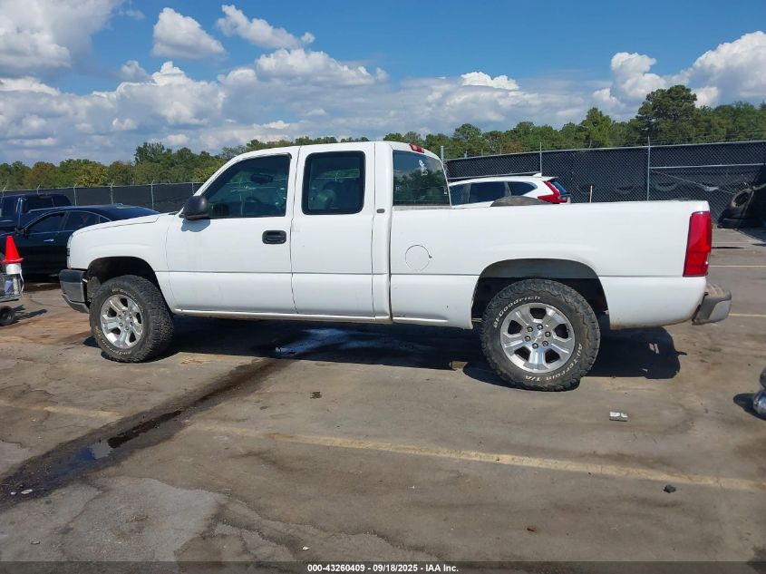 2005 Chevrolet Silverado 1500 Work Truck VIN: 2GCEC19V951364379 Lot: 43260409