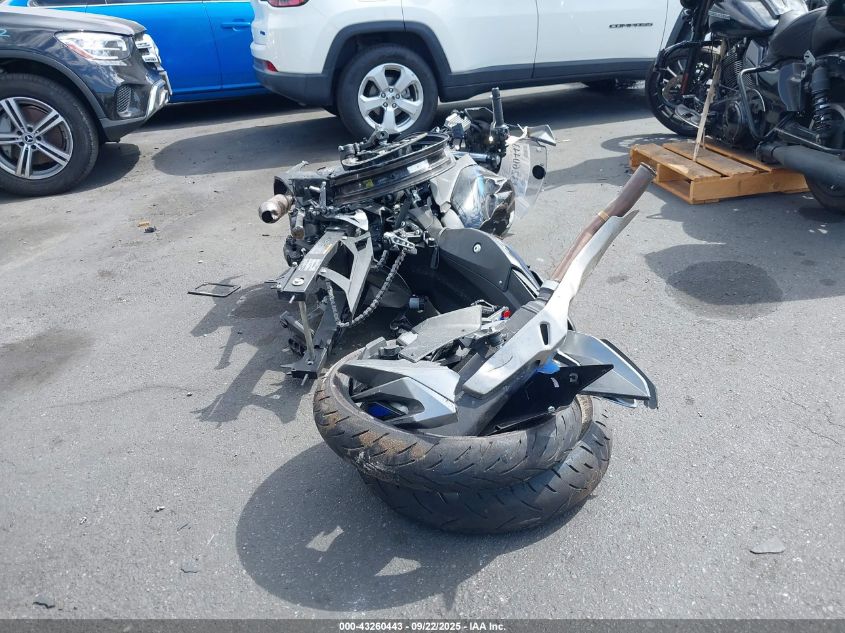 2025 Kawasaki Ex500 A/B VIN: ML5EXGJ16SDA52548 Lot: 43260443