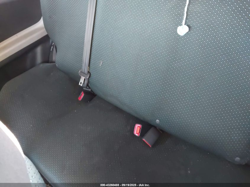 2008 Toyota Yaris VIN: JTDJT923285189384 Lot: 43260488