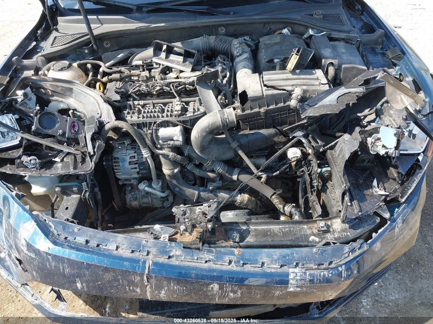 2018 Volkswagen Passat 2.0T R-Line/2.0T S VIN: 1VWAA7A30JC003268 Lot: 43260528