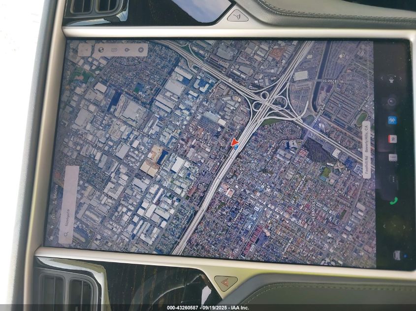 2018 Tesla Model S 100D/75D/P100D VIN: 5YJSA1E20JF280706 Lot: 43260587