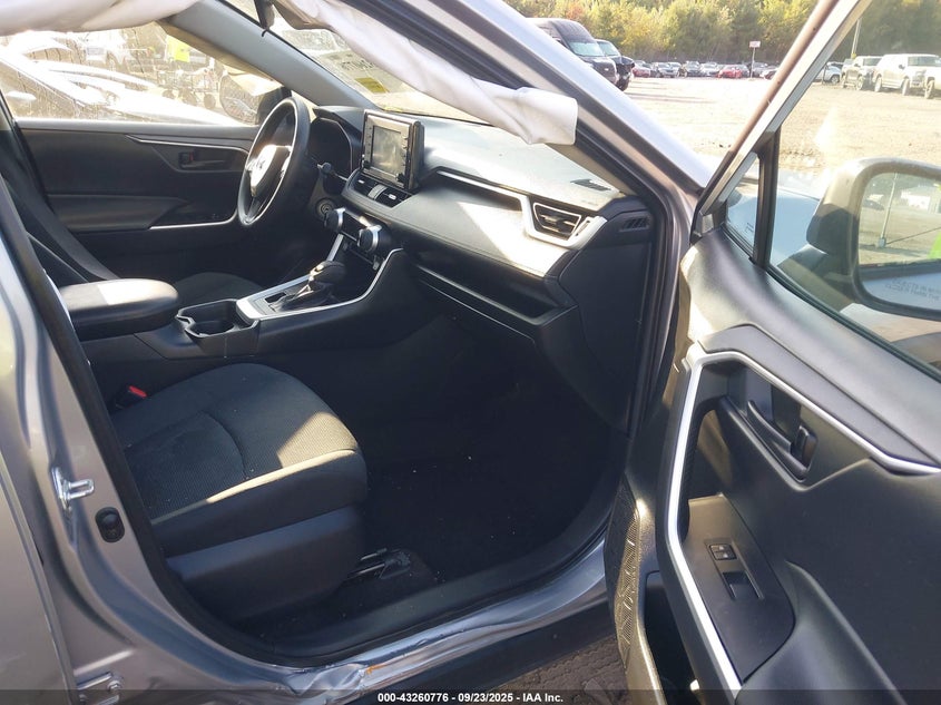 2021 TOYOTA RAV4 LE - 2T3G1RFV8MC198333