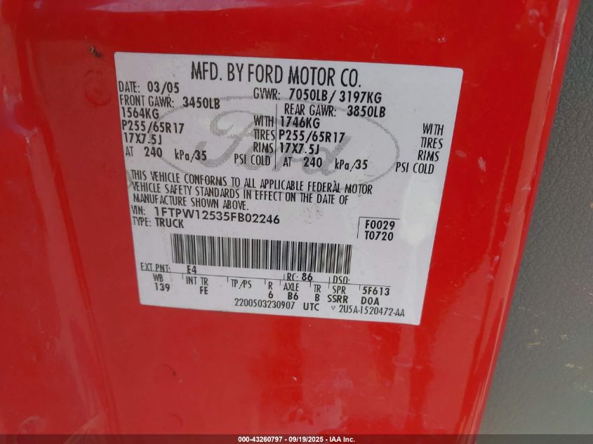 2005 Ford F-150 Lariat/Xlt VIN: 1FTPW12535FB02246 Lot: 43260797