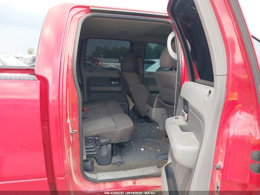 2005 Ford F-150 Lariat/Xlt VIN: 1FTPW12535FB02246 Lot: 43260797