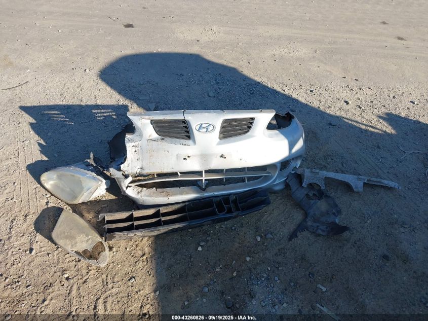 1999 Hyundai Elantra Gl VIN: KMHJF25F0XU879767 Lot: 43260826