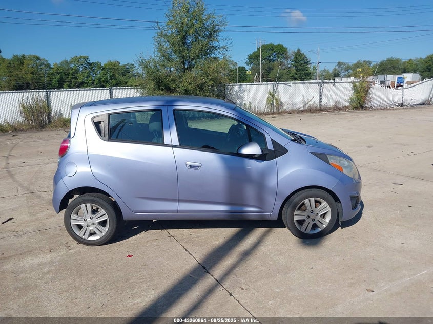 2014 CHEVROLET SPARK 1LT AUTO KL8CD6S92EC588353