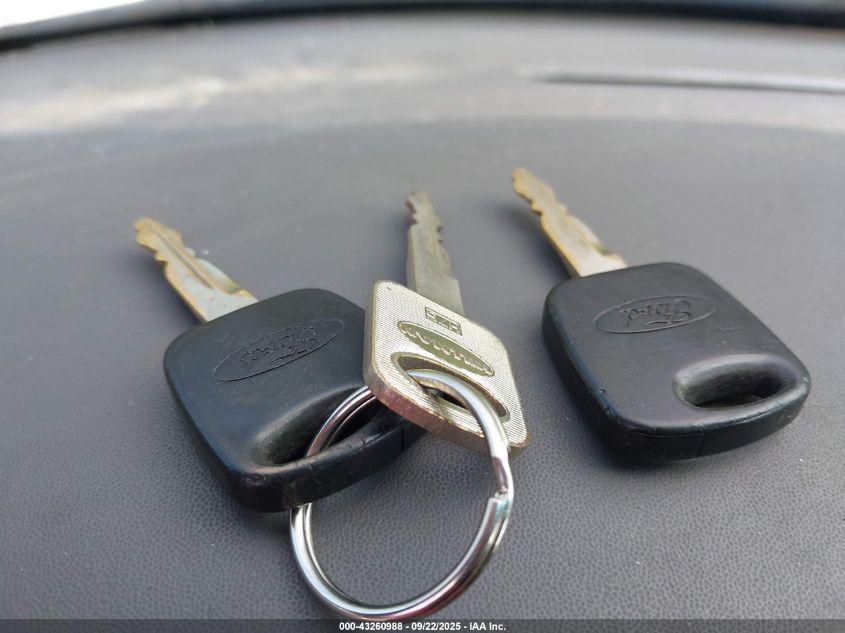 2000 Ford F-150 Work Series/Xl/Xlt VIN: 1FTZF1724YNC33123 Lot: 43260988