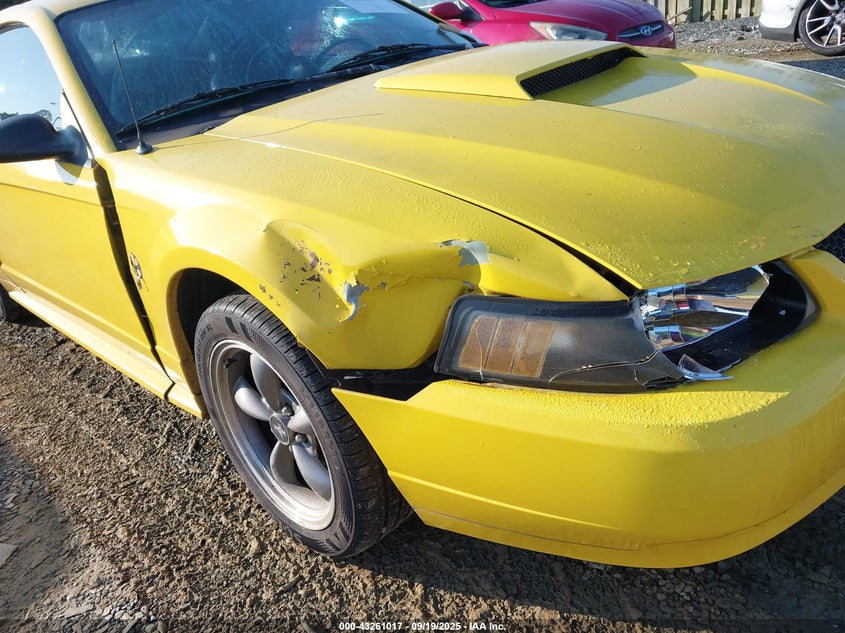 2004 Ford Mustang Gt VIN: 1FAFP42X24F175656 Lot: 43261017