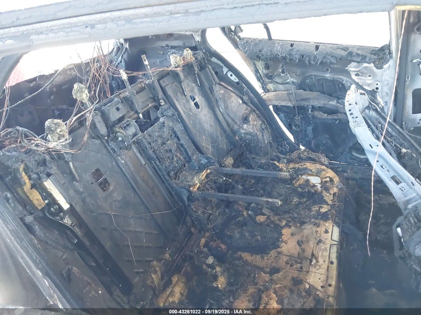 2025 VOLKSWAGEN GOLF GTI 2.0T S - WVWLA7CD2SW231791