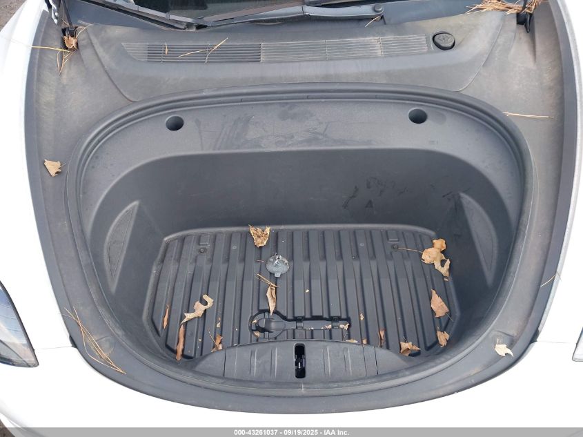 2022 Tesla Model 3 Long Range Dual Motor All-Wheel Drive VIN: 5YJ3E1EBXNF192681 Lot: 43261037