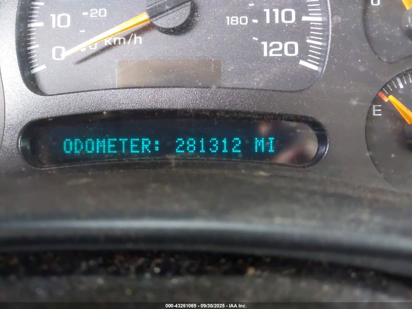 2005 Chevrolet Tahoe Ls VIN: 1GNEC13T95R257306 Lot: 43261069