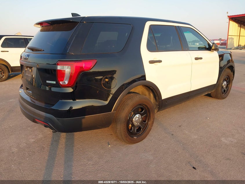 Vin: 1fm5k8at7hgb82804, lot: 43755639, ford police interceptor 20174