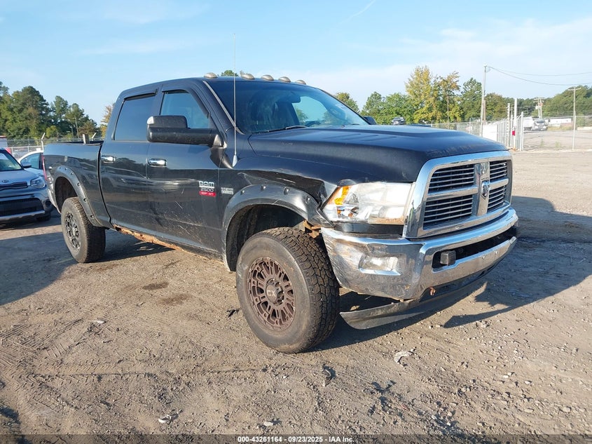 DODGE RAM 2500 SLT