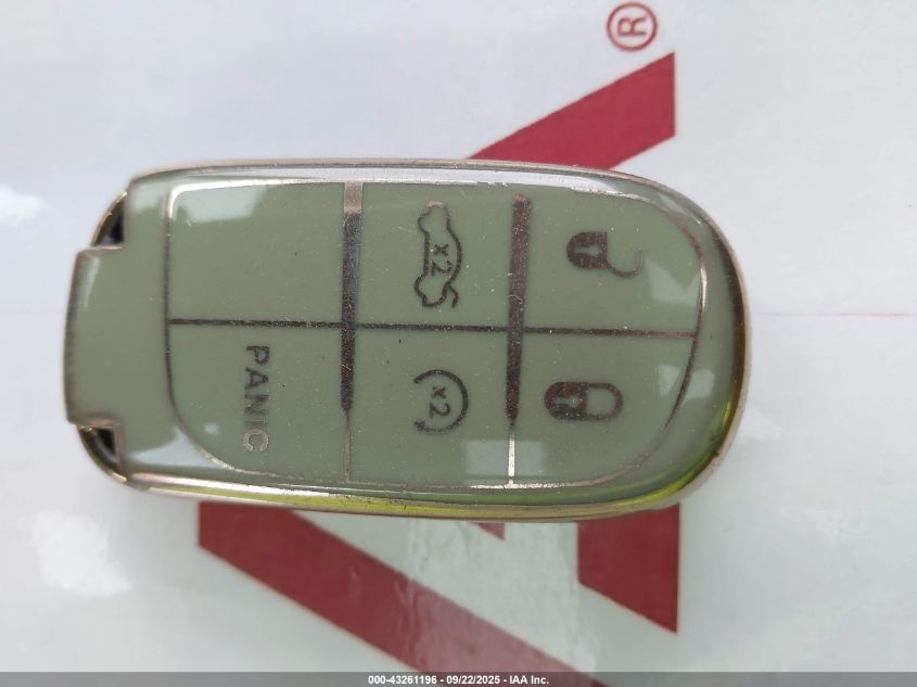 2016 Jeep Cherokee Latitude VIN: 1C4PJMCS3GW327662 Lot: 43261196