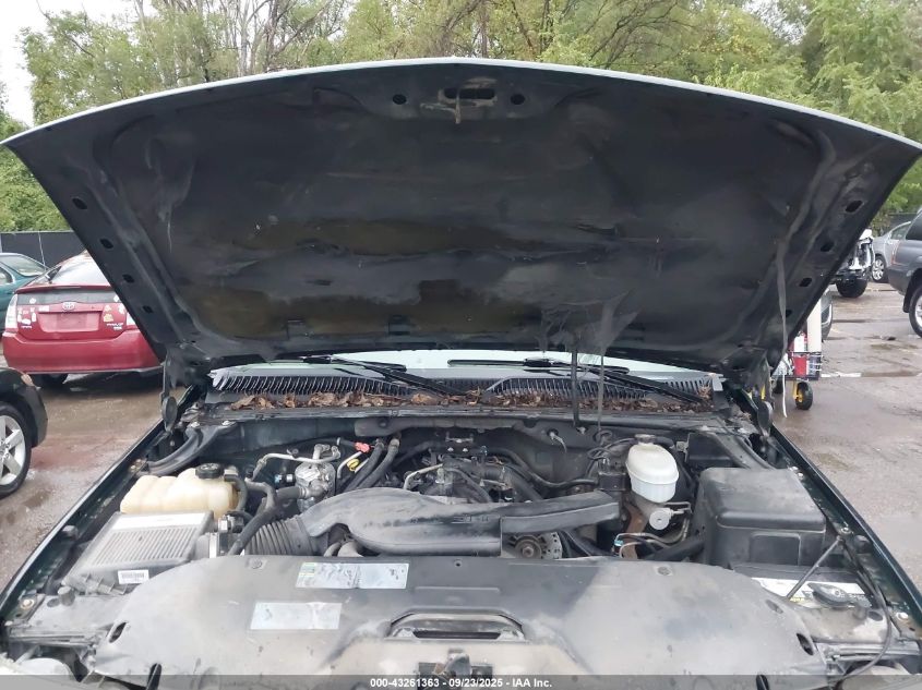 2003 Chevrolet Tahoe Z71 VIN: 1GNEK13Z73R265523 Lot: 43261363