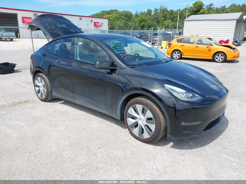 TESLA MODEL Y LONG RANGE DUAL MOTOR ALL-WHEEL DRIVE