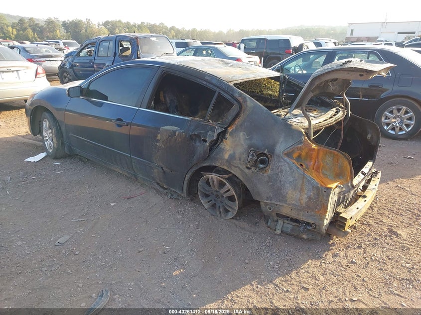 1N4AL2AP7BN471769 2011 NISSAN ALTIMA photo no. 3