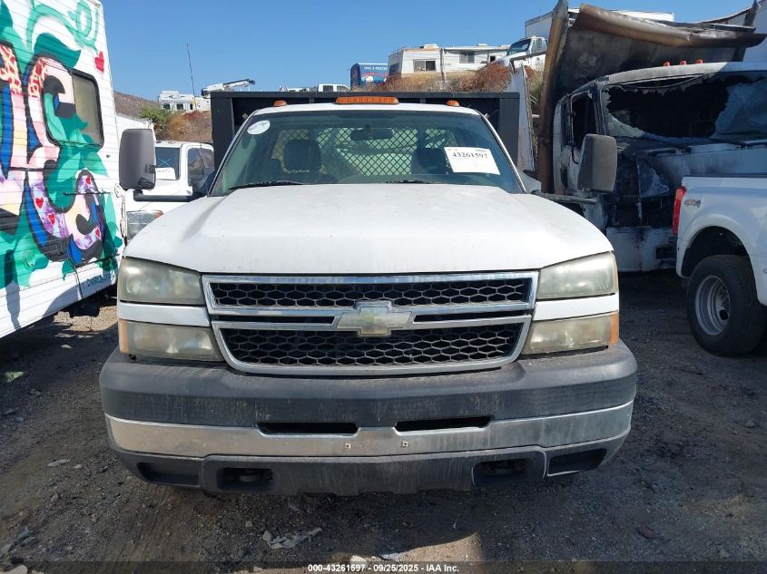 2007 Chevrolet Silverado 3500 Chassis Classic Work Truck VIN: 1GBJC34U77E154510 Lot: 43261597