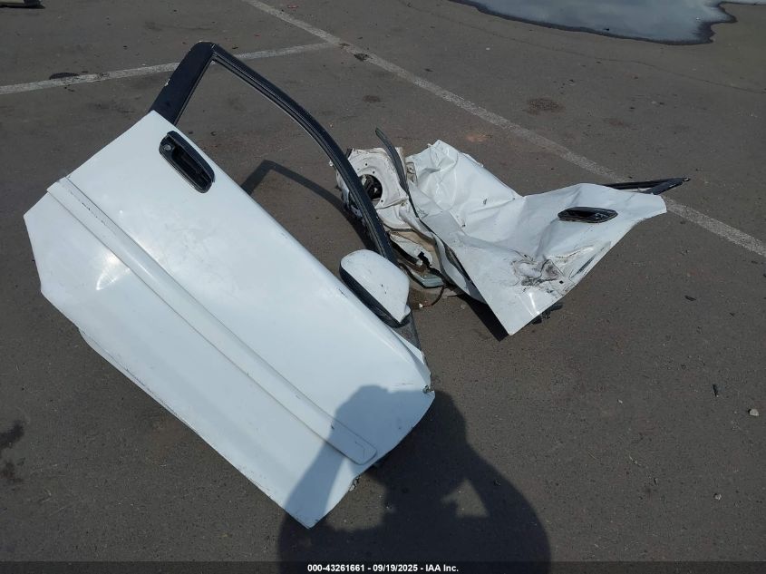 2003 Hyundai Elantra Gls/Gt VIN: KMHDN45D23U559175 Lot: 43261661