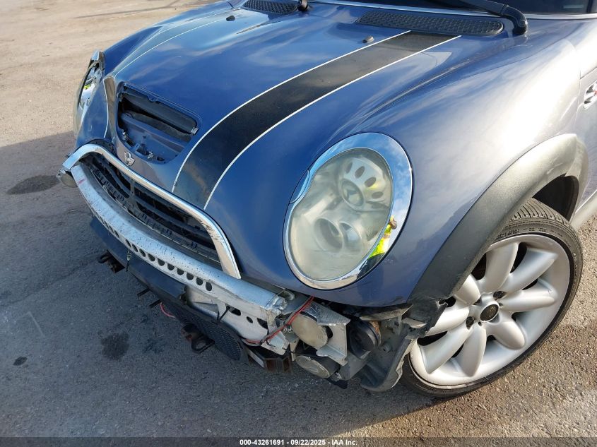 2005 Mini Cooper S VIN: WMWRH33475TF82636 Lot: 43261691