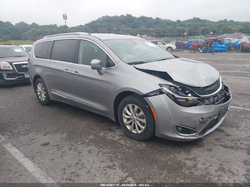 CHRYSLER PACIFICA TOURING L
