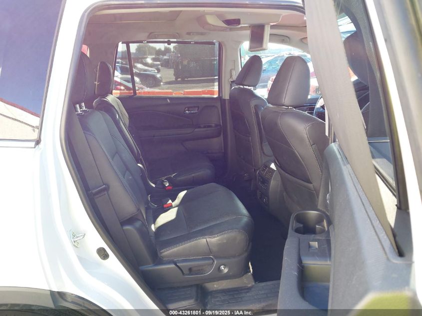 2022 Honda Pilot Awd Elite VIN: 5FNYF6H04NB007065 Lot: 43261801