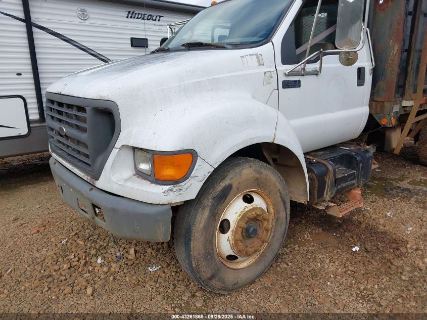 2001 Ford F-650 Xl/Xlt VIN: 3FDNF65H61MA21550 Lot: 43261865