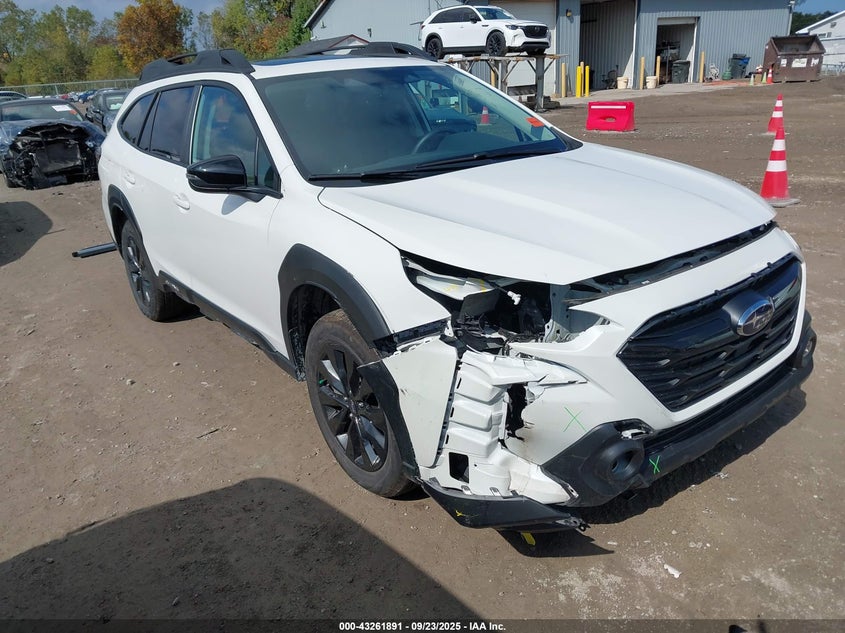 Vin: , lot: 43756459, subaru outback onyx edition 2025 img_1