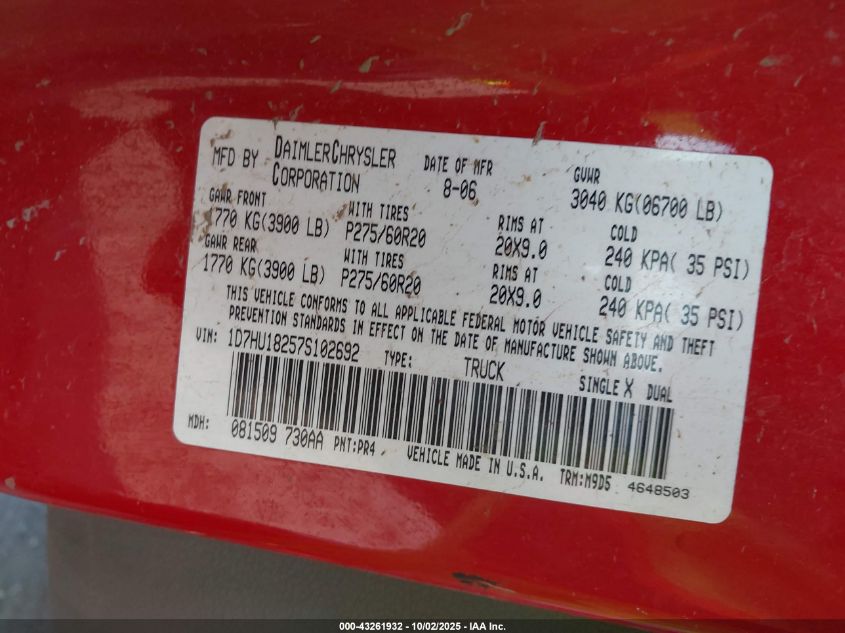 2007 Dodge Ram 1500 Slt/Trx4 Off Road/Sport VIN: 1D7HU18257S102692 Lot: 43261932