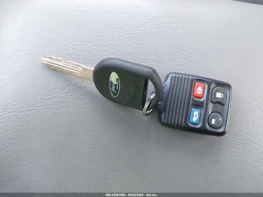 2000 Ford Taurus Ses VIN: 1FAFP55U1YG231075 Lot: 43261989