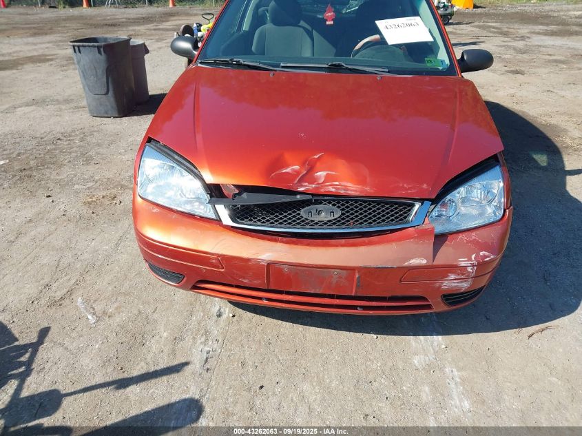 2005 Ford Focus Zx3 VIN: 3FAFP31N85R154468 Lot: 43262063