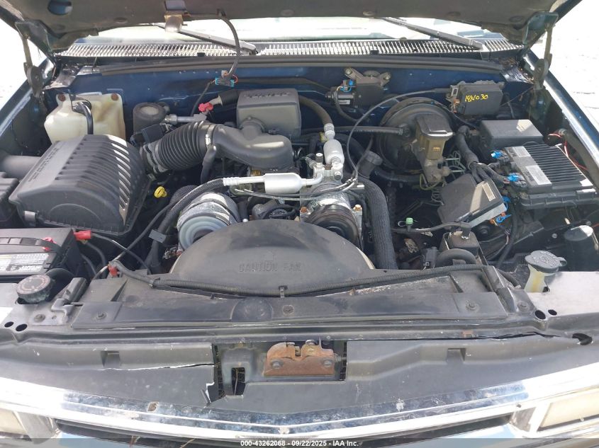 1998 Chevrolet Suburban 1500 VIN: 1GNEC16R5WJ301978 Lot: 43262068