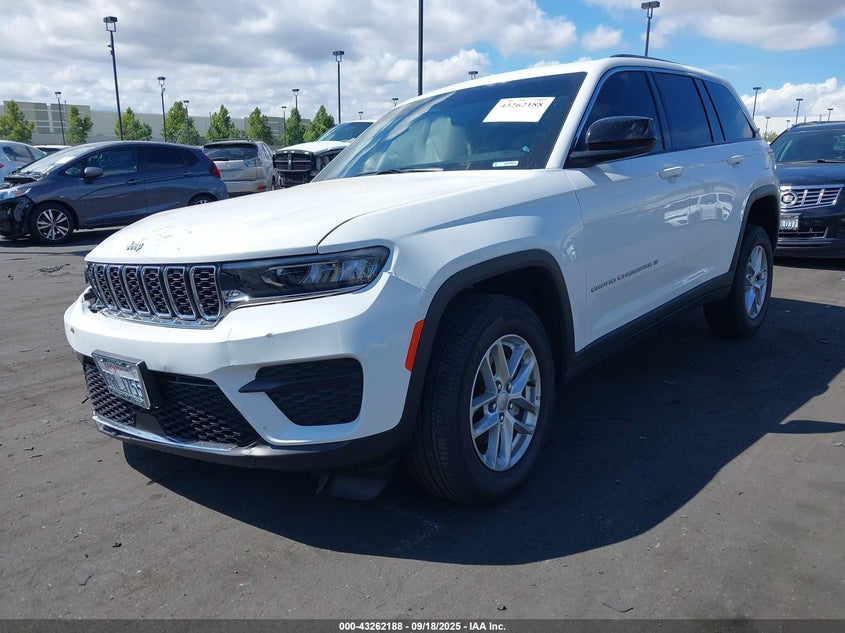 2024 JEEP GRAND CHEROKEE LAREDO X 4X4 - 1C4RJHAG5RC247363