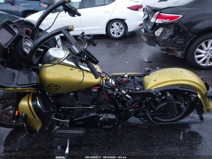 2020 HARLEY-DAVIDSON FLTRXS - 1HD1KTP23LB645305