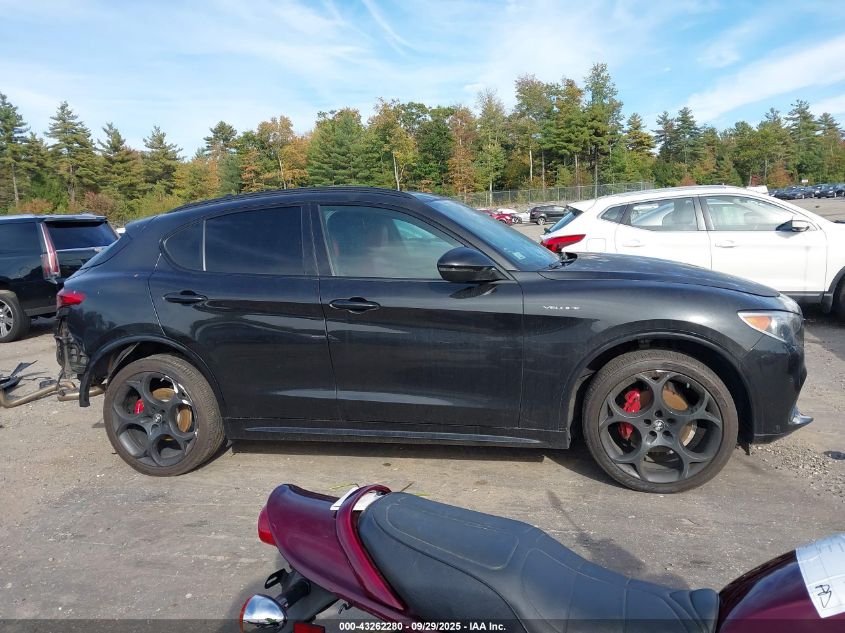 2022 Alfa Romeo Stelvio Veloce Ti Awd VIN: ZASPAKBN0N7D25107 Lot: 43262280
