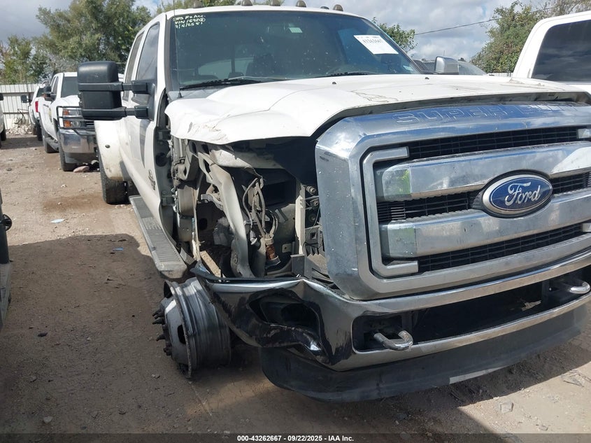 2011 Ford F-450 Lariat VIN: 1FT8W4DT8BEA71692 Lot: 43262667