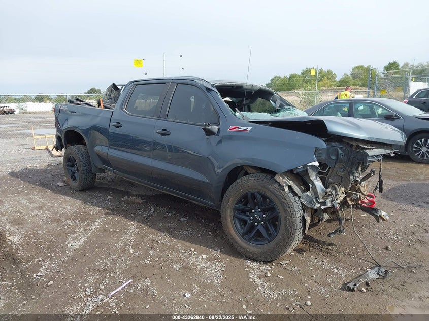 2022 CHEVROLET SILVERADO 1500 LTD 4WD  SHORT BED LT TRAIL BOSS/4WD  STANDARD BED LT TRAIL BOSS - 1GCPYFED3NZ182642