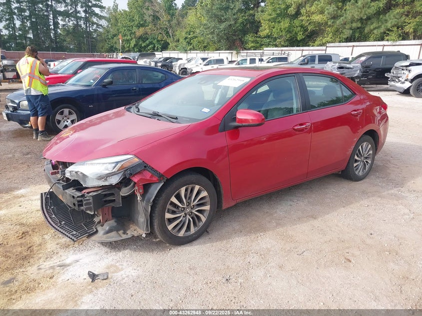 2017 Toyota Corolla Xle red sedan gasoline 5YFBURHE8HP610568 photo #3